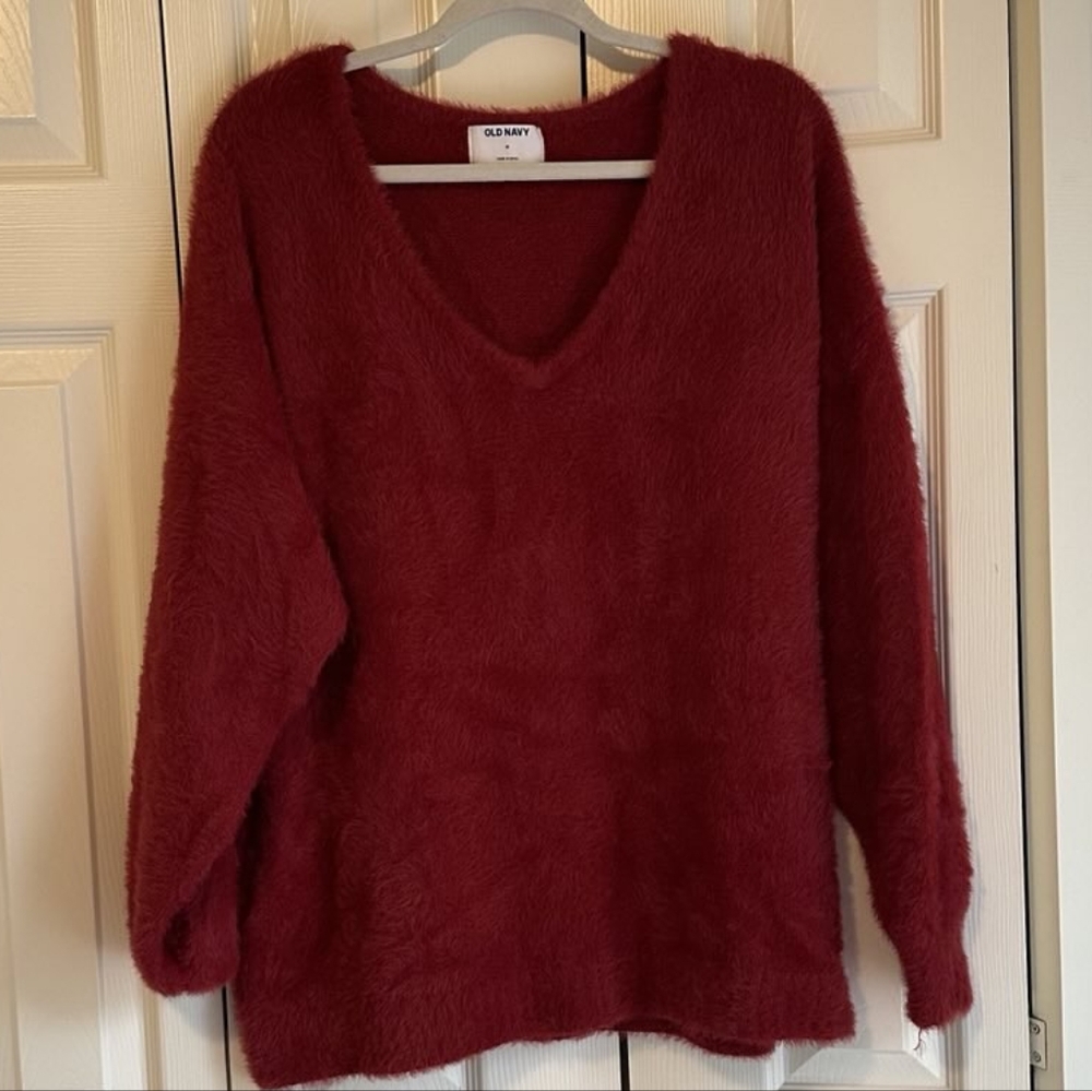 Old Navy V-Neck Burgundy Sweater